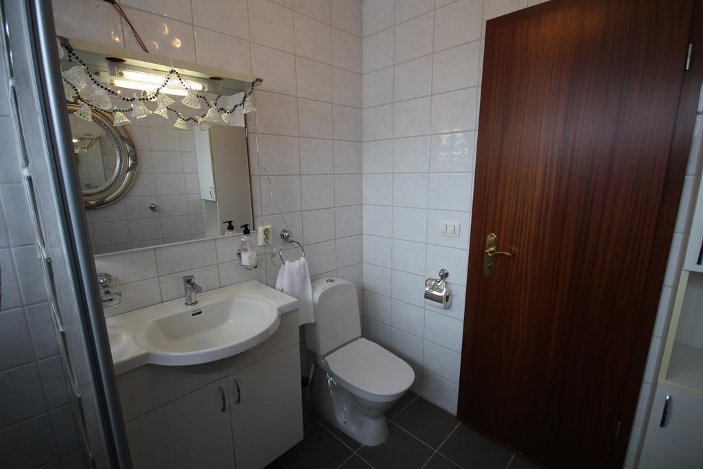 Hamrahlith 9 Guesthouse Grundarfjordur Ngoại thất bức ảnh